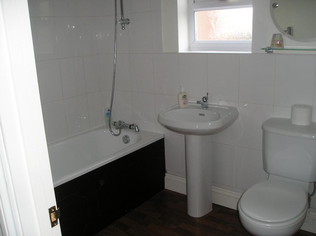 Benton House Bed and Breakfast Huntspill Rum bild