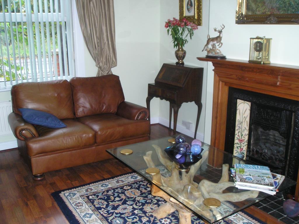 Benton House Bed and Breakfast Huntspill Exteriör bild