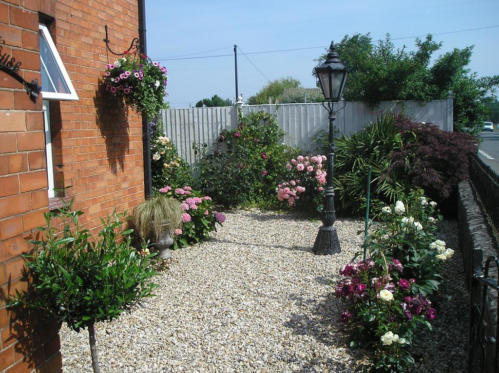 Benton House Bed and Breakfast Huntspill Exteriör bild